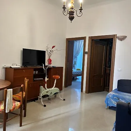 In Centro Ben Servito Savona