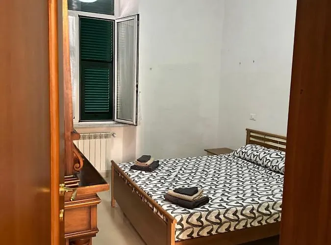 In Centro Ben Servito *