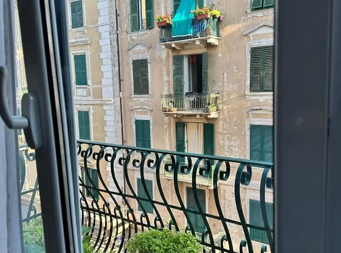 In Centro Ben Servito * Savona